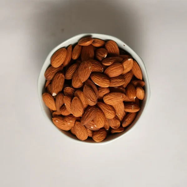 ALMENDRA ENTERA